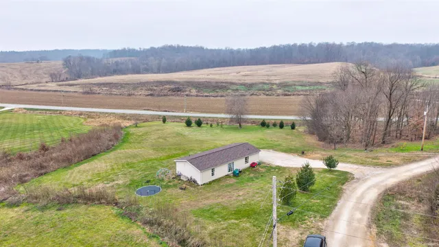 $180,000 | 6518 Highway 545, Dubois, IN 47527