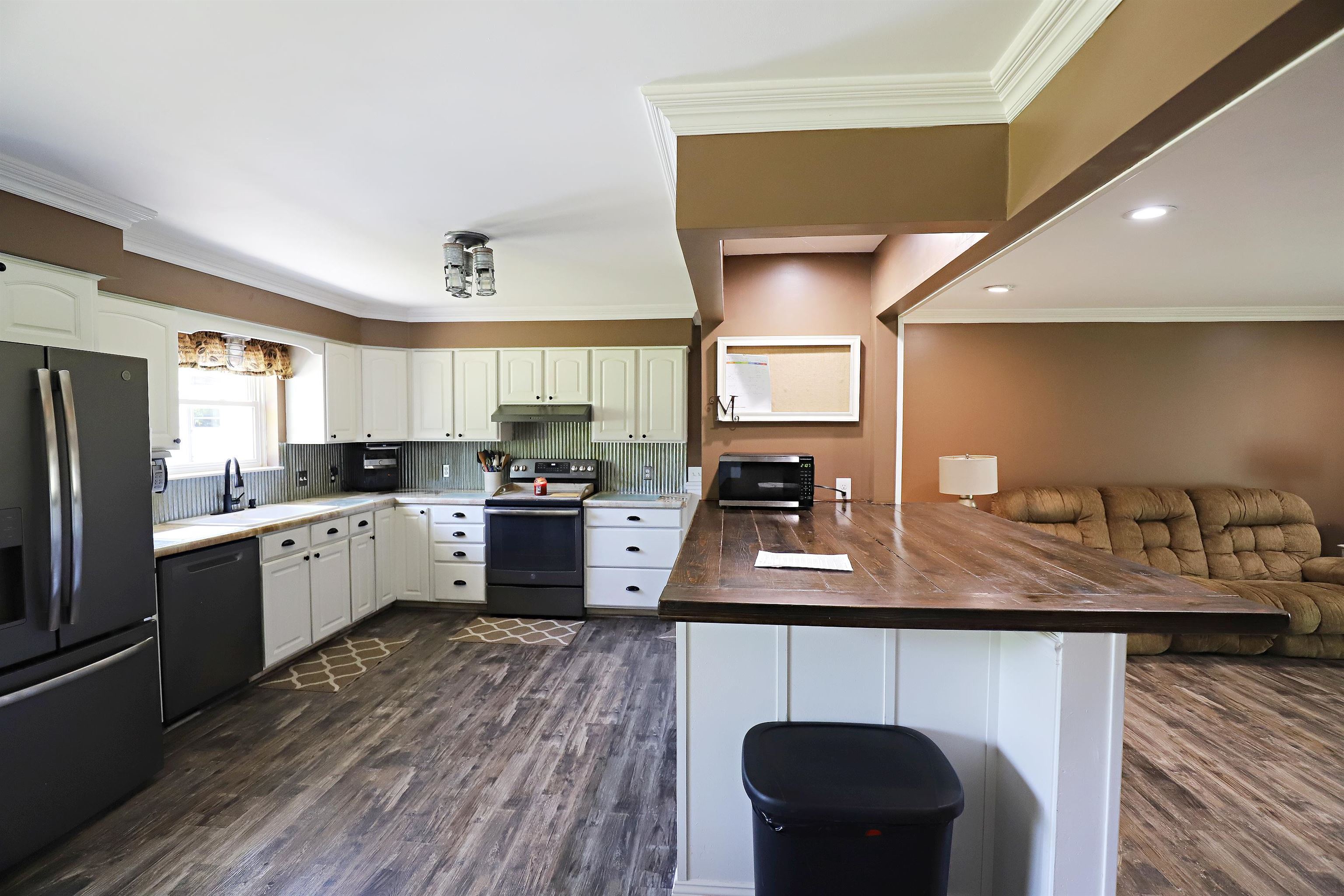 6285 Chicago Road Flushing, MI 48433 - Photo 14 of 41