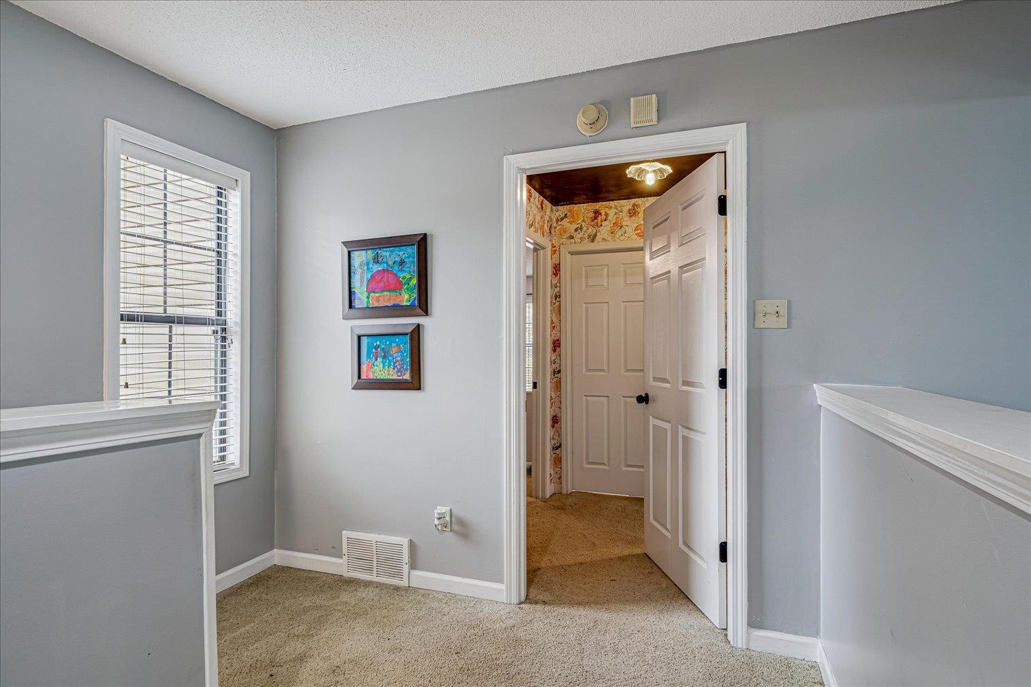 8379 Craven Road Bartlett, TN 38002 - Photo 22 of 40 a view of a hallway with closet area