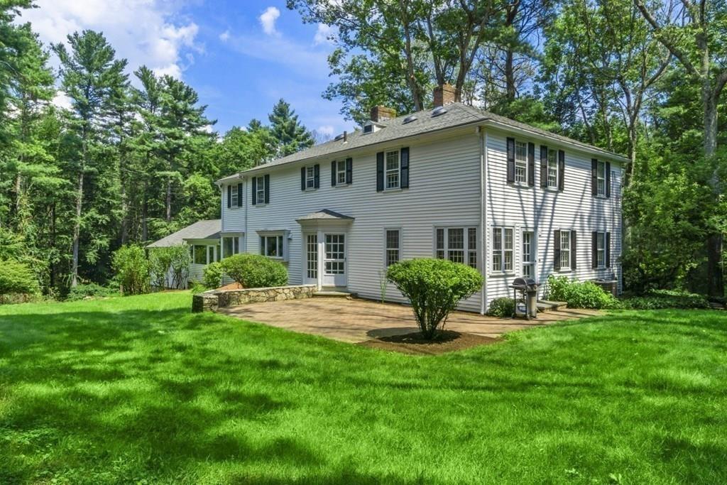 86 Nason Hill Road Sherborn, MA 01770 - Photo 3 of 40 Gallery Image 3