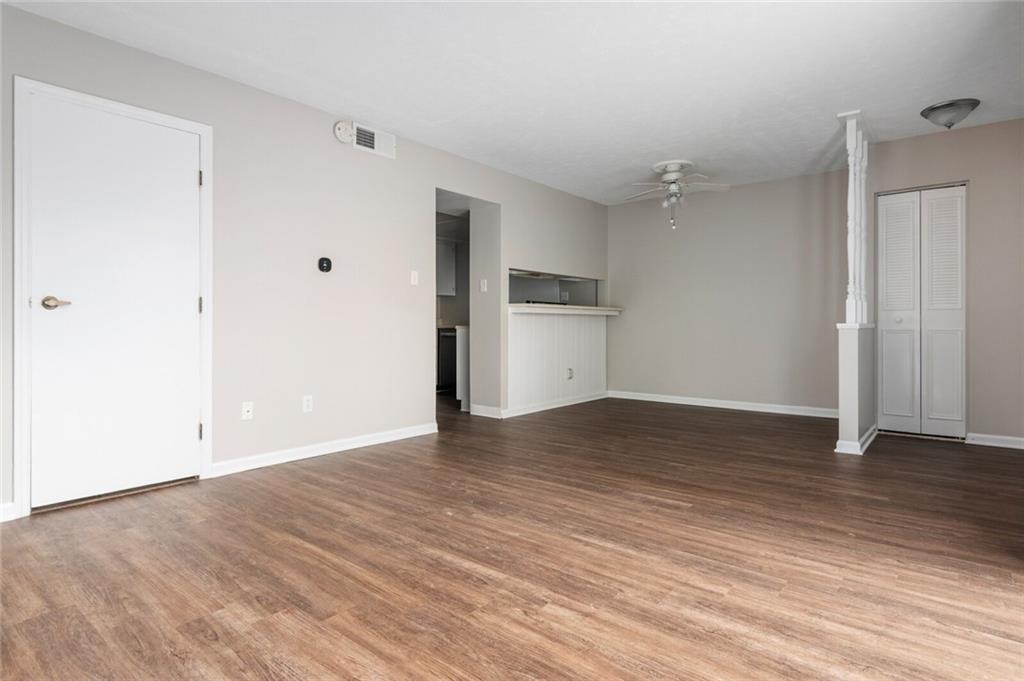 3962 Braddock Road Indianapolis, IN 46268 - Photo 4 of 20 Gallery Image 4