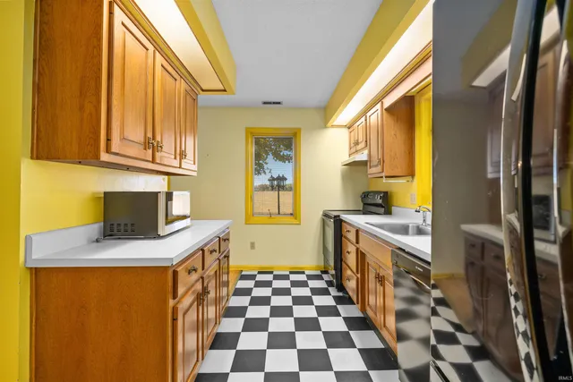 $219,900 | 4718 County Road 12, Waterloo, IN 46793