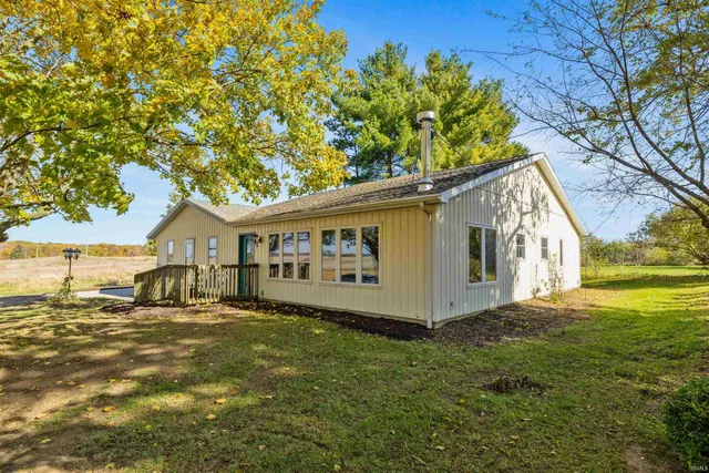 $229,900 | 4718 County Road 12, Waterloo, IN 46793