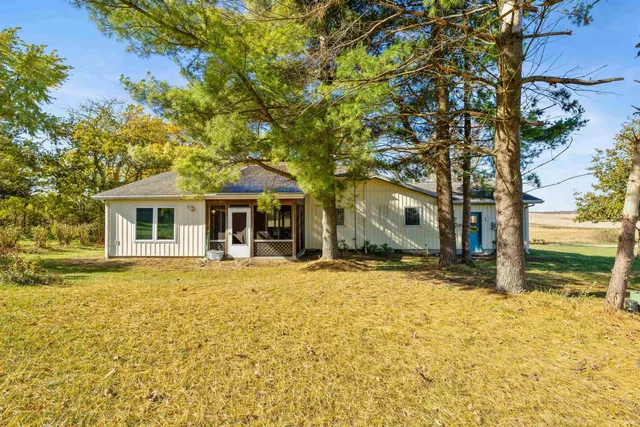 $229,900 | 4718 County Road 12, Waterloo, IN 46793