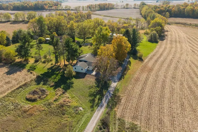 $229,900 | 4718 County Road 12, Waterloo, IN 46793