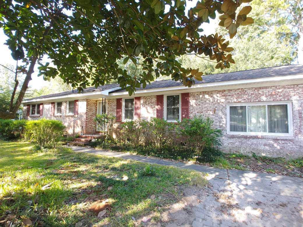 313 Oxford Road Ladson, SC 29456 - Photo 2 of 29 20180926_094644