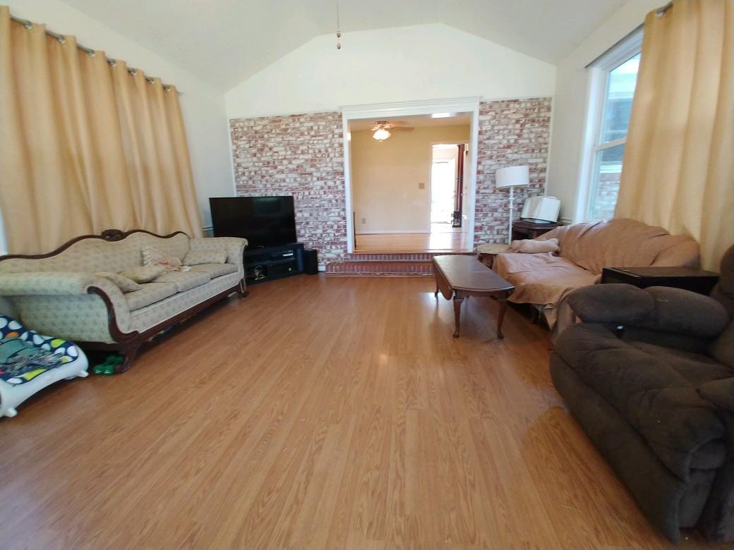 313 Oxford Road Ladson, SC 29456 - Photo 12 of 29 20180926_093414_Burst01