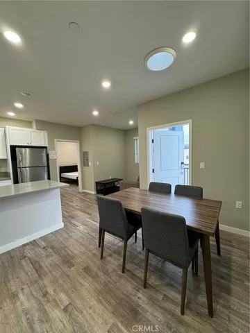 $4,000 | 621 1/2 Normandie Avenue, Los Angeles, CA 90004