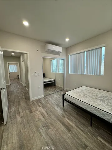 $4,000 | 621 1/2 Normandie Avenue, Los Angeles, CA 90004