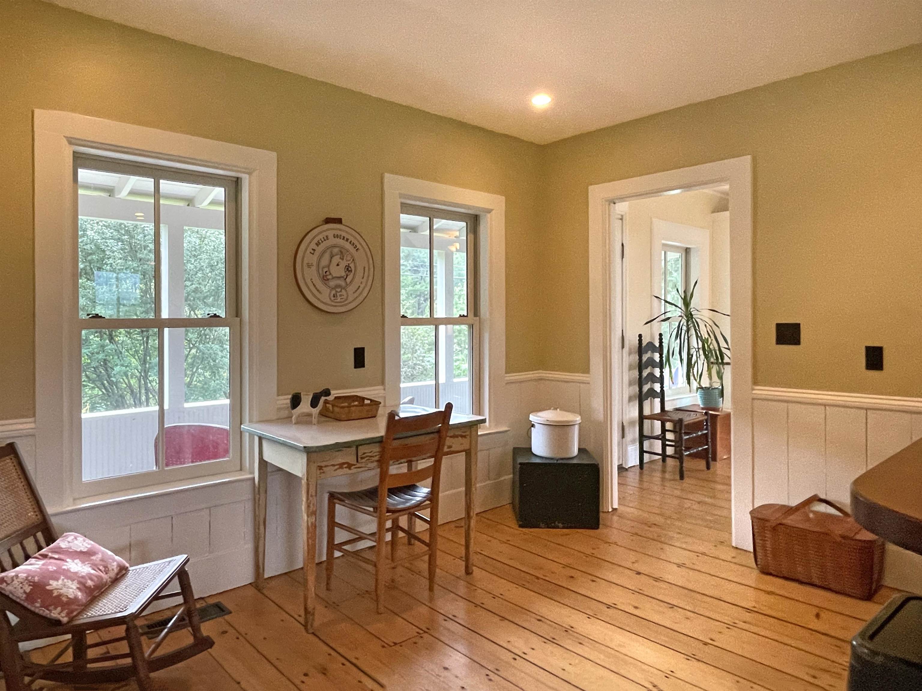 485 Quaker Street Lincoln, VT 05443 - Photo 3 of 32