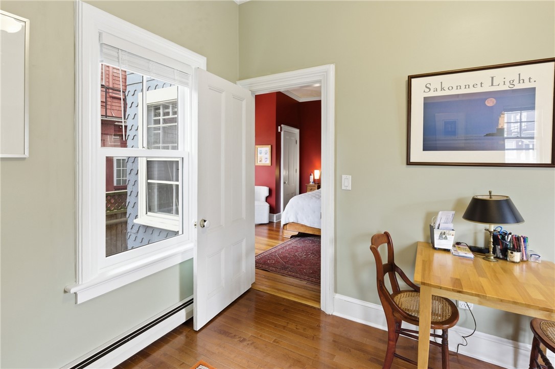 12 Catherine Street, Unit 2 Newport, RI 02840 - Photo 21 of 38