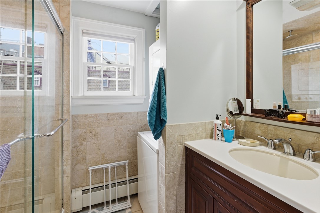 12 Catherine Street, Unit 2 Newport, RI 02840 - Photo 30 of 38