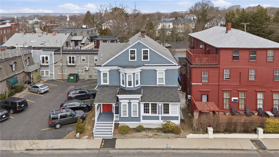 12 Catherine Street, Unit 2 Newport, RI 02840 - Photo 34 of 38