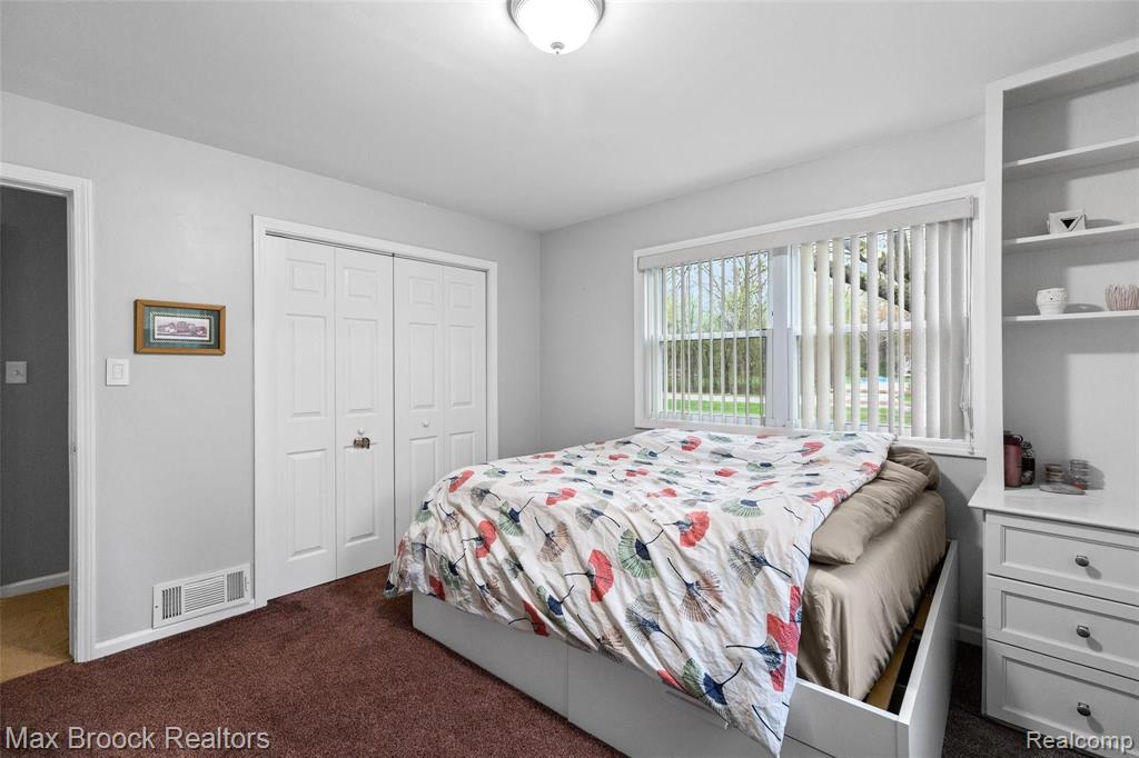 20635 West 13 Mile Road Franklin, MI 48025 - Photo 23 of 38