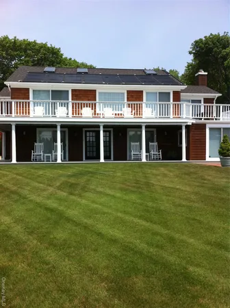 $1,699,000 | 2 South Valley Road, Hampton Bays, NY 11946