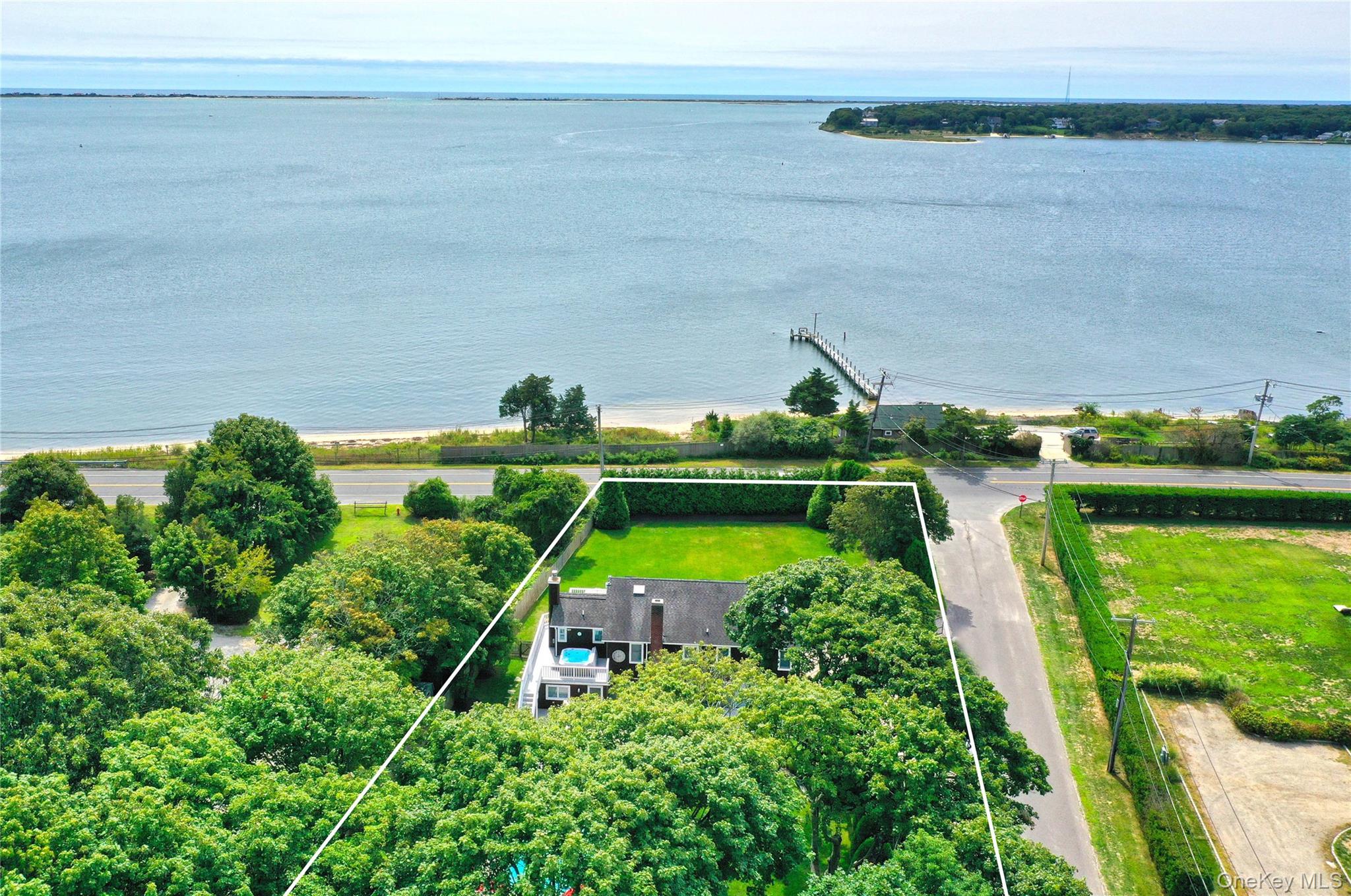 2 South Valley Road Hampton Bays, NY 11946 - Photo 2 of 10