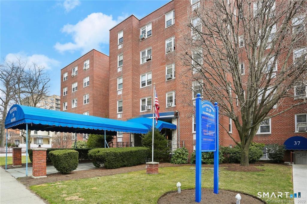 39 Glenbrook Road, Unit 3P Stamford, CT 06902 - Photo 14 of 15