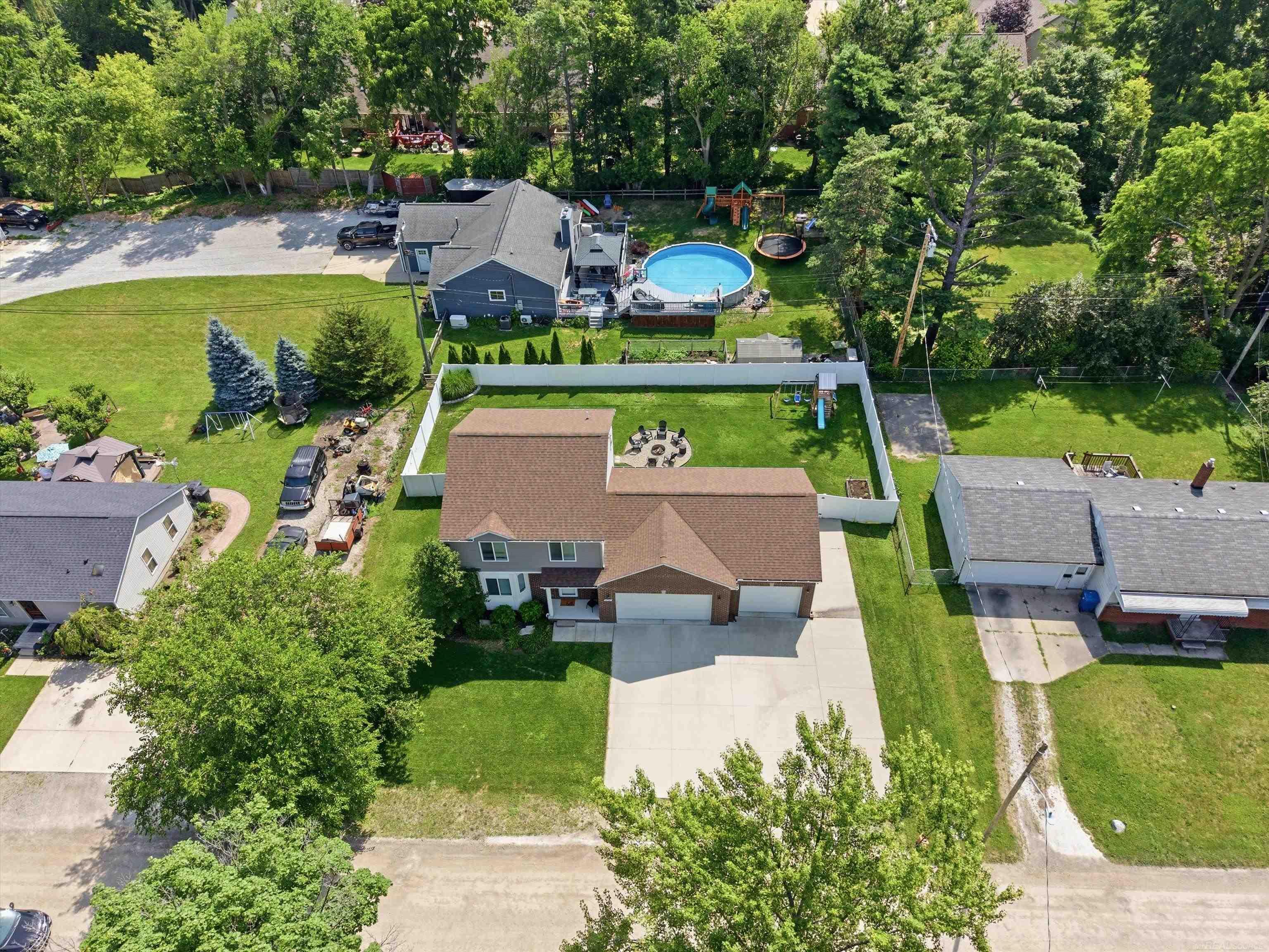58720 Lind Road Washington, MI 48094 - Photo 36 of 43