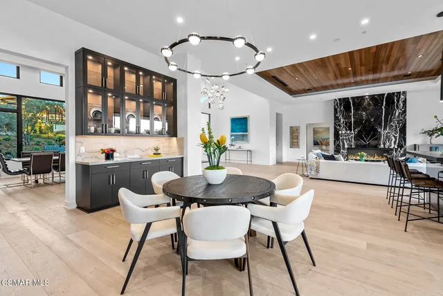 $7,999,950 | 2111 High Knoll Circle, Westlake Village, CA 91362