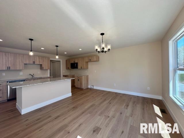 300 Waterwheel Drive Rochester, IL 62563 - Photo 5 of 28 Gallery Image 5