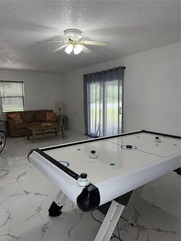 a view of utility room