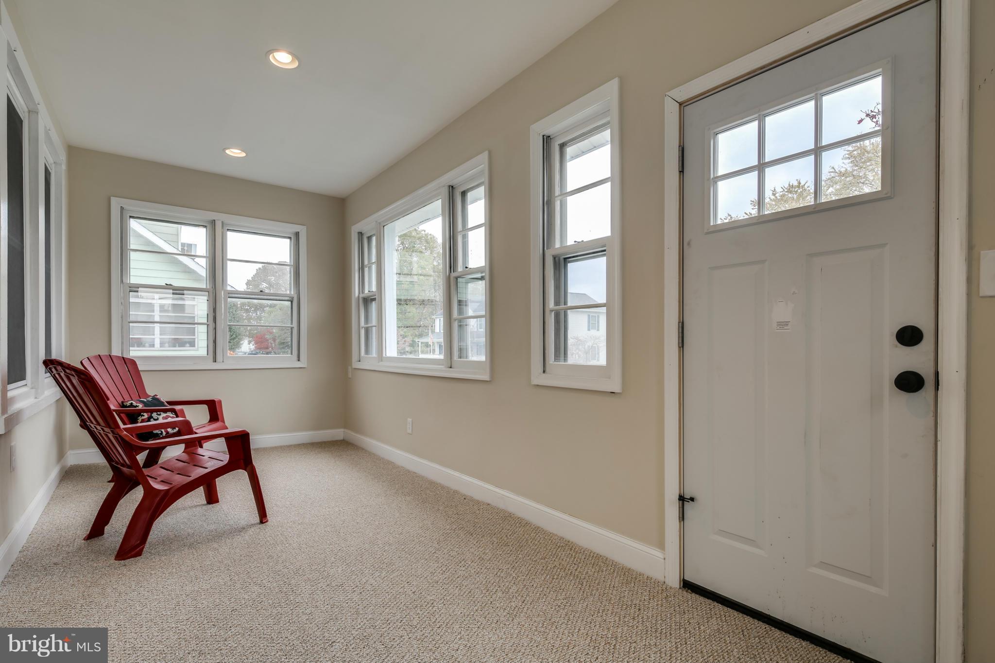 3202 Grace Road Baltimore, MD 21219 - Photo 25 of 29 a view of a livingroom with furniture and windows