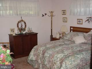1225 Township Line Road Phoenixville, PA 19460 - Photo 5 of 6 Gallery Image 5