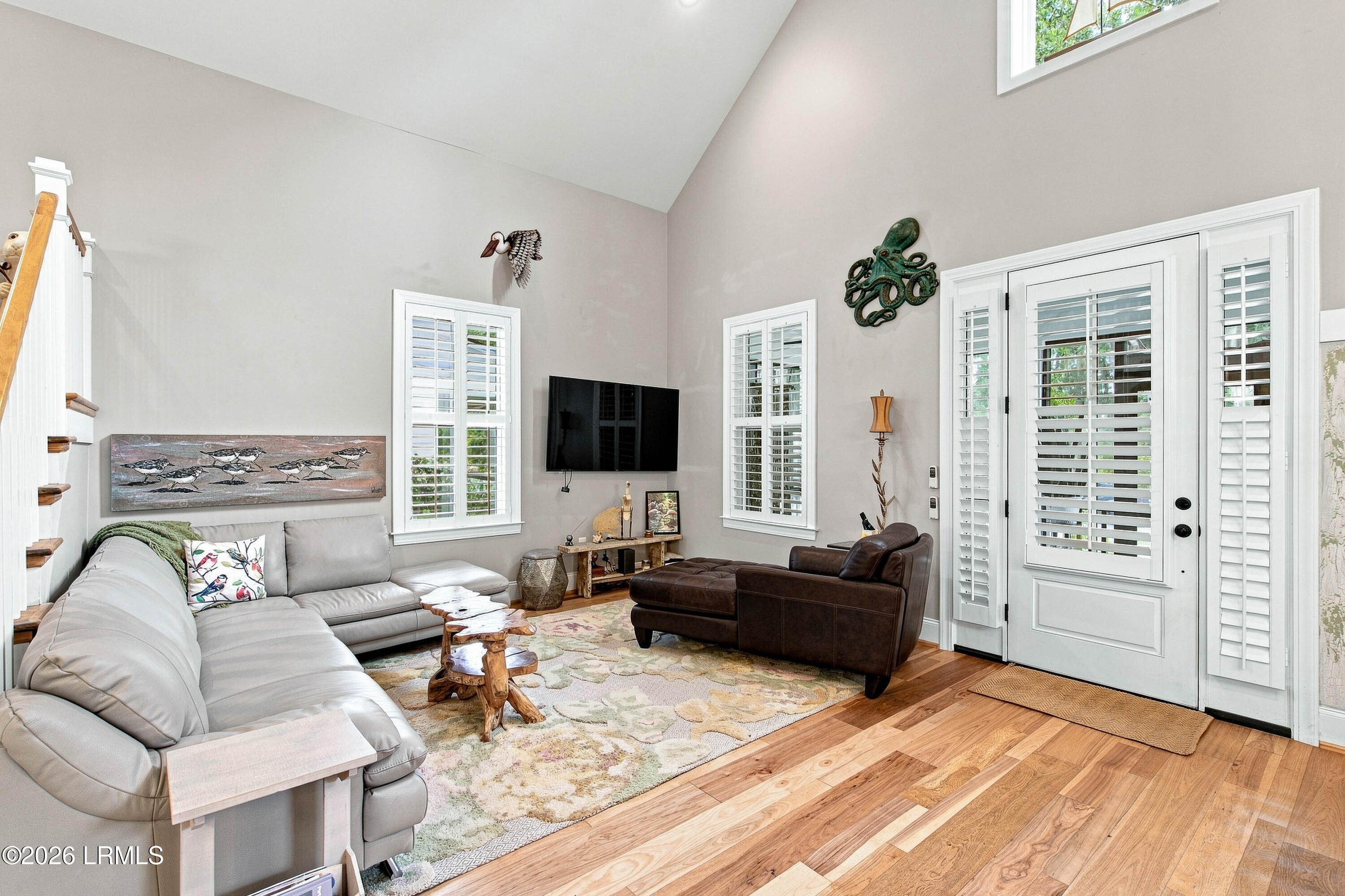 1516 Old Shell Interior New-3