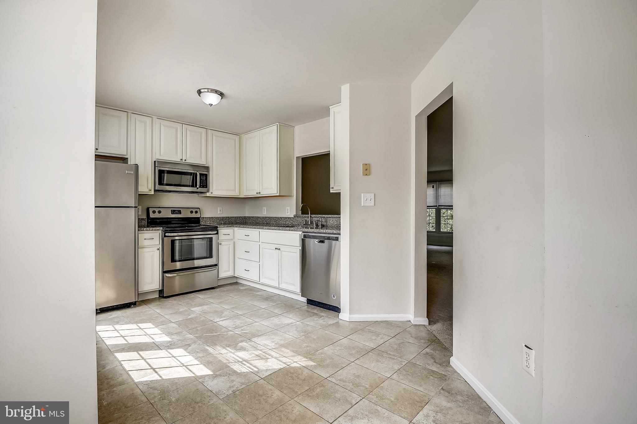 2202 Commissary Circle, Unit 208 Odenton, MD 21113 - Photo 11 of 65