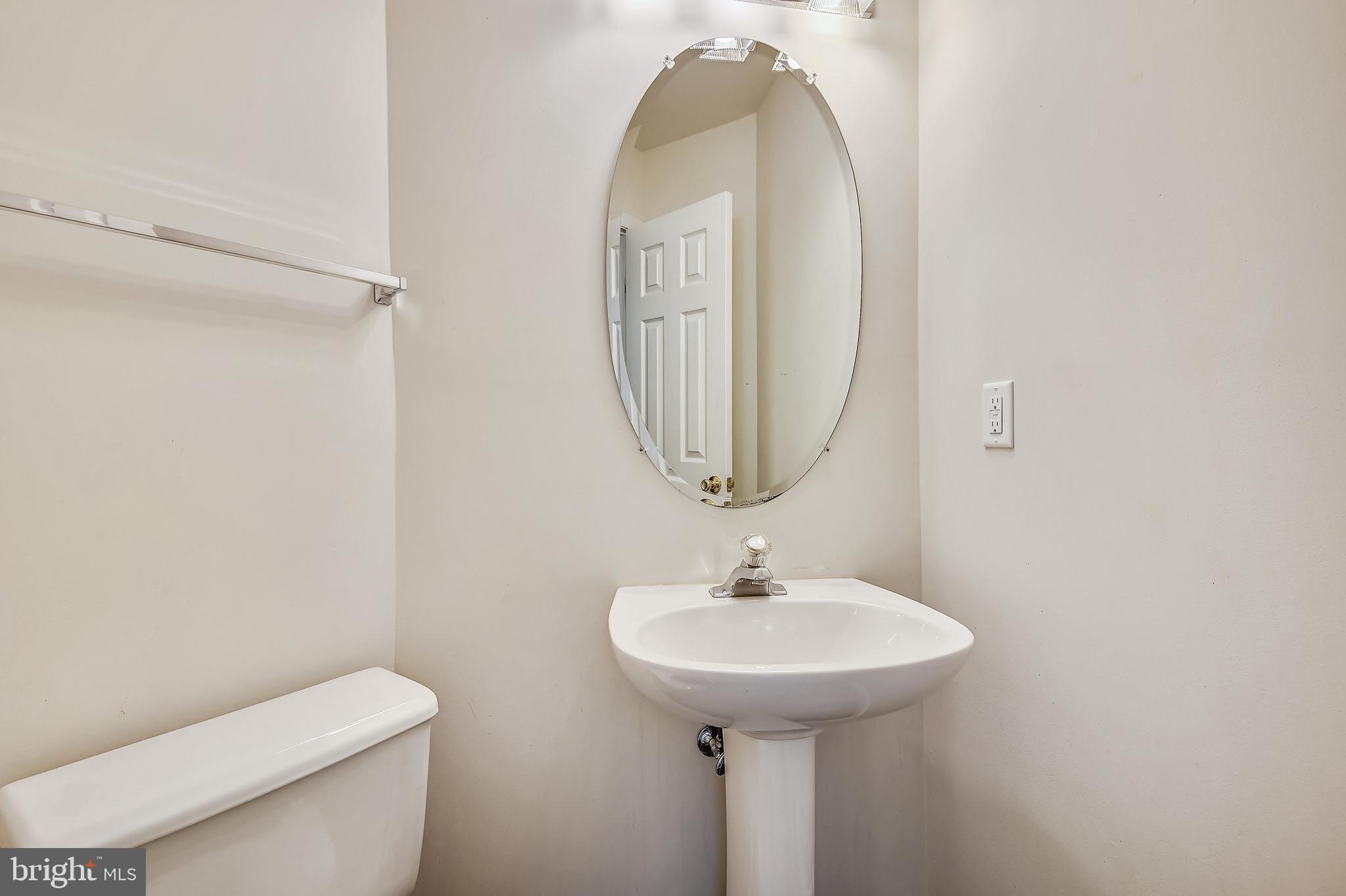 2202 Commissary Circle, Unit 208 Odenton, MD 21113 - Photo 22 of 65