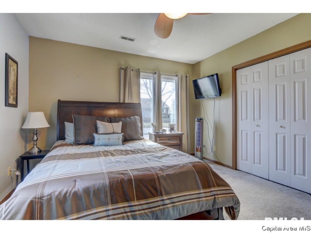 47 Shelly Drive Springfield, IL 62702 - Photo 20 of 32
