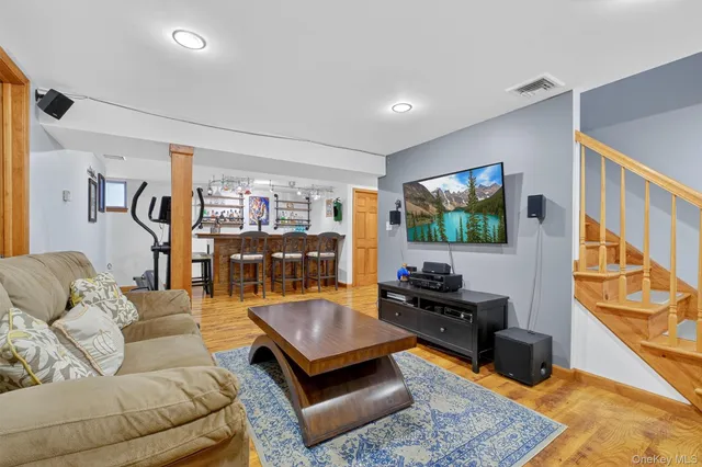 $490,000 | 31 Reservoir Road, Wallkill, NY 12589