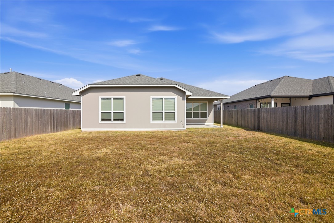 103 Dripping Spring Victoria, TX 77904 - Photo 25 of 27
