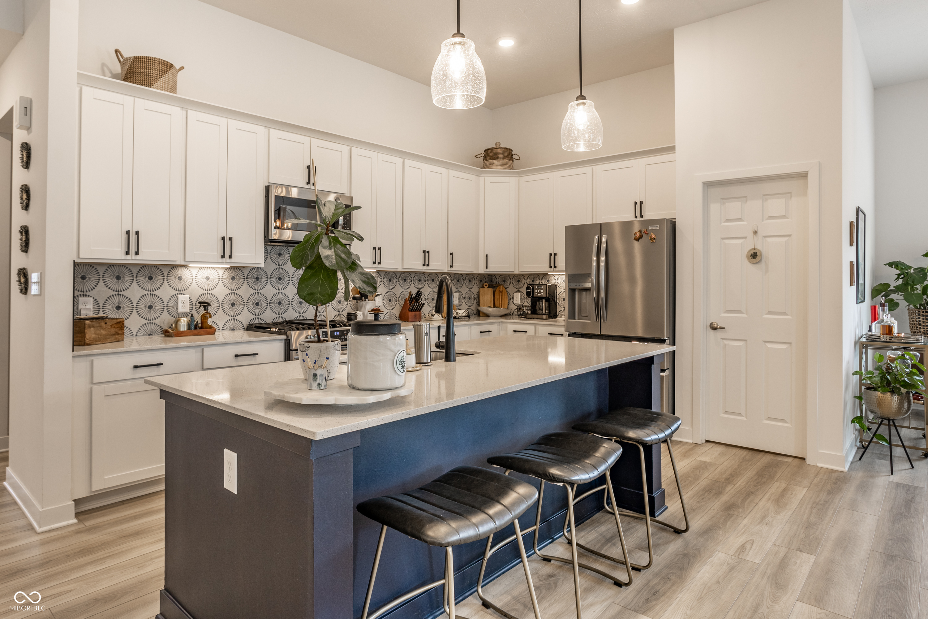 8398 Hulton Road Pendleton, IN 46064 - Photo 3 of 28