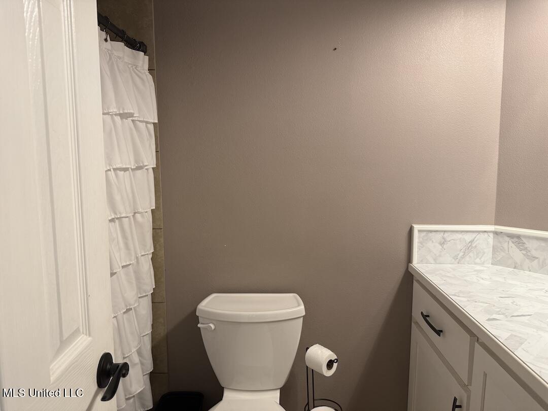 69 Buster Shaw Road Lumberton, MS 39455 - Photo 11 of 22 IMG_3470