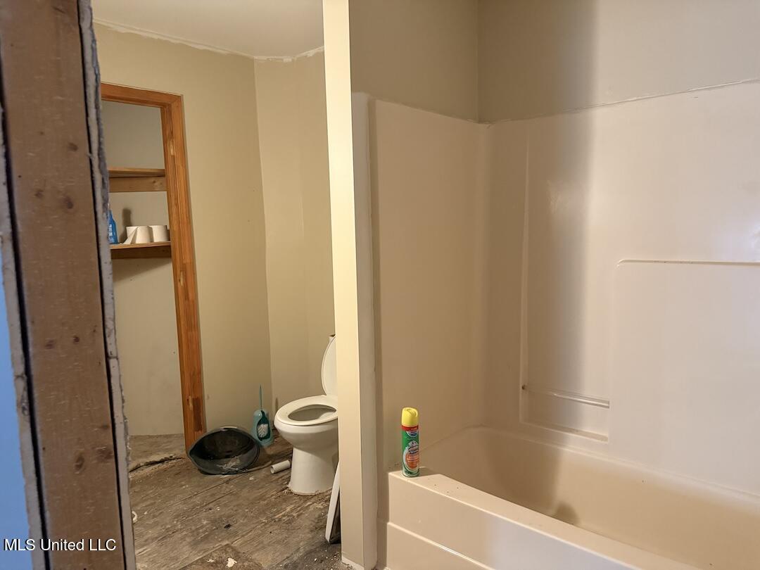 69 Buster Shaw Road Lumberton, MS 39455 - Photo 19 of 22 IMG_3486