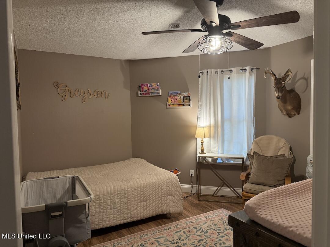 69 Buster Shaw Road Lumberton, MS 39455 - Photo 10 of 22 IMG_3481