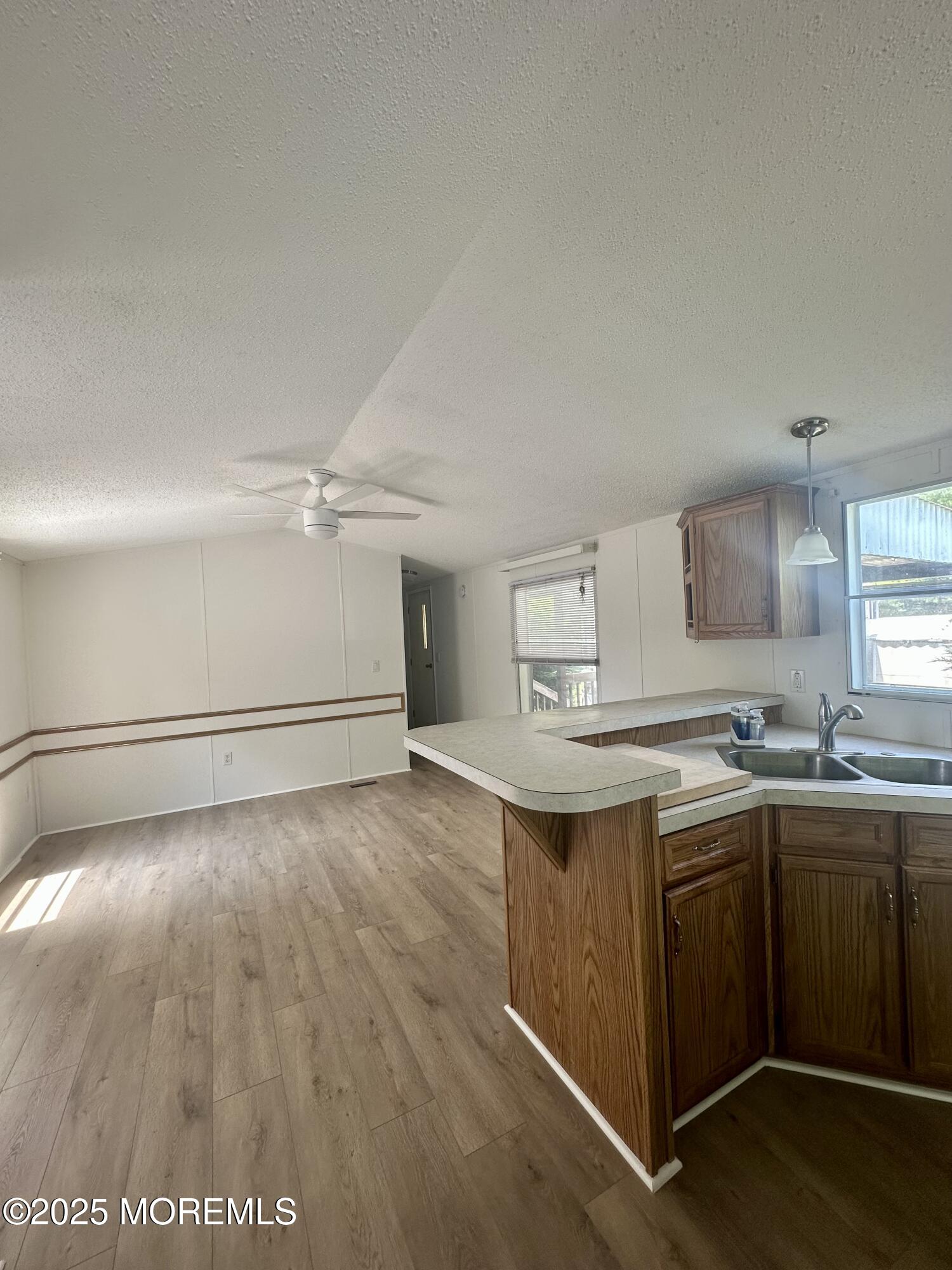 11 B Trail Brick, NJ 08724 - Photo 6 of 24 Kitchen/Living Room