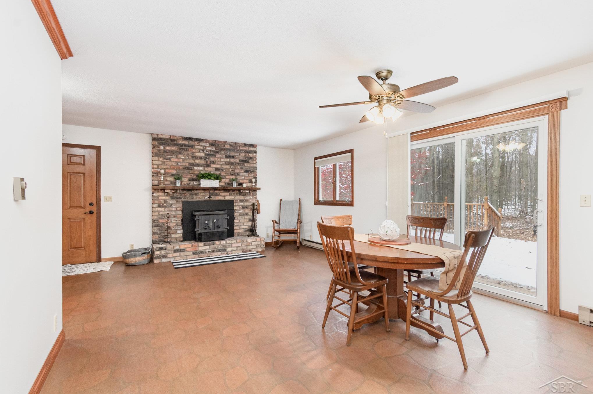 20100 Nelson Road Merrill, MI 48637 - Photo 4 of 23