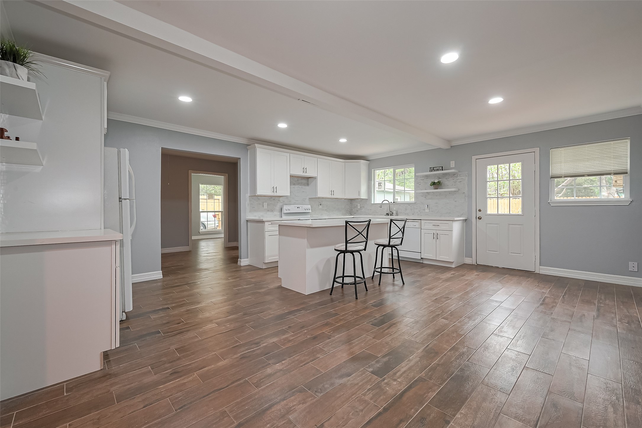 1425 Confederate Road Houston, TX 77055 - Photo 12 of 34