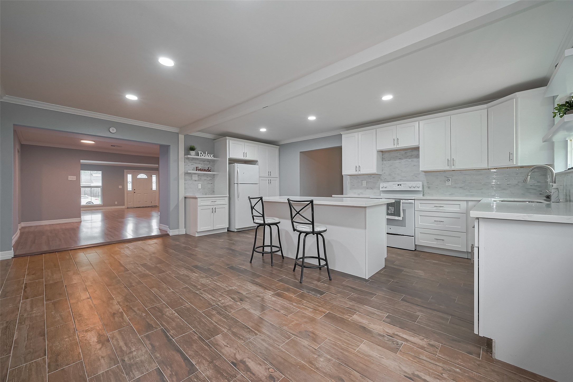 1425 Confederate Road Houston, TX 77055 - Photo 13 of 34