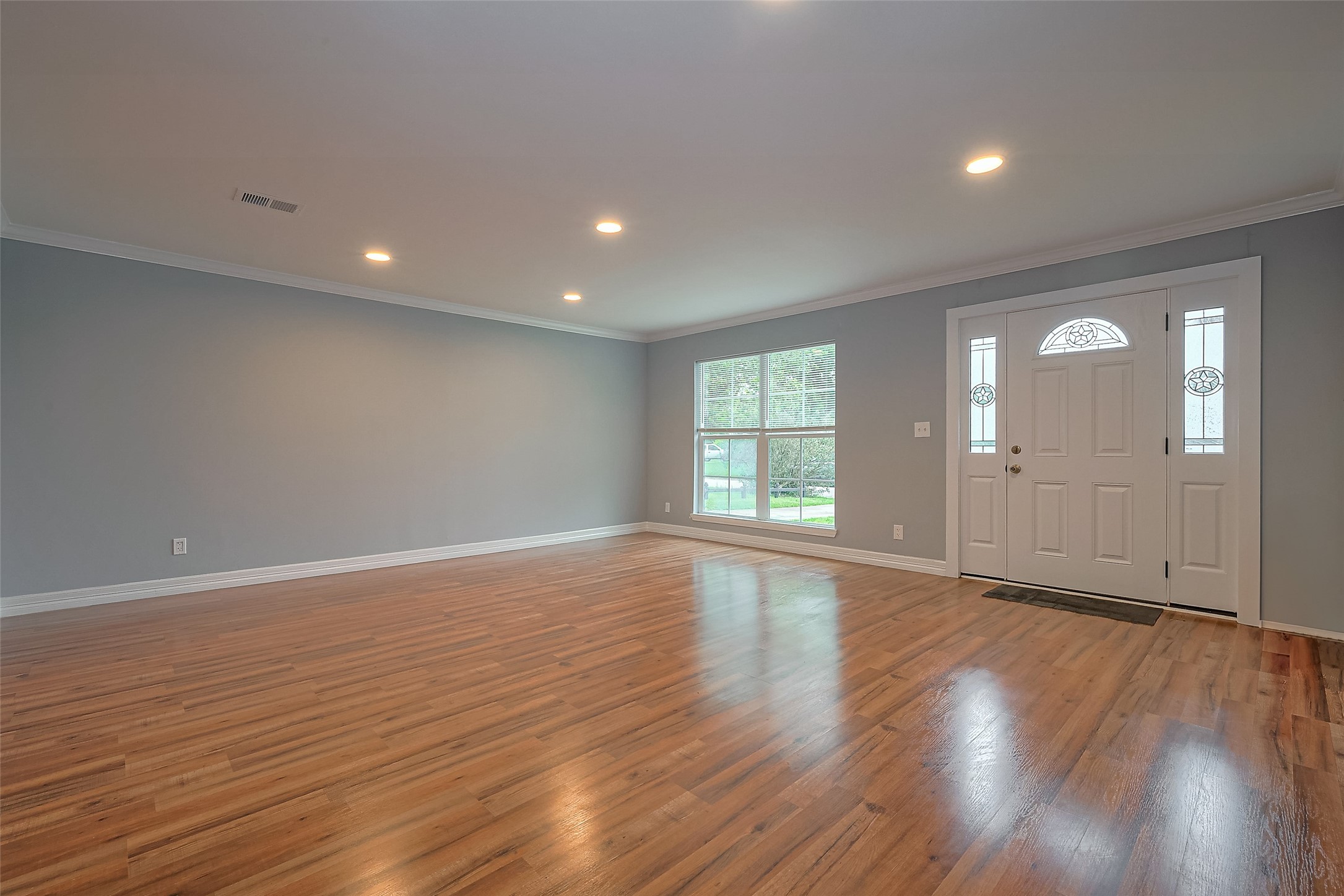 1425 Confederate Road Houston, TX 77055 - Photo 6 of 34