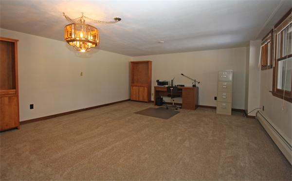 144 Spectacle Pond Road Littleton, MA 01460 - Photo 23 of 29