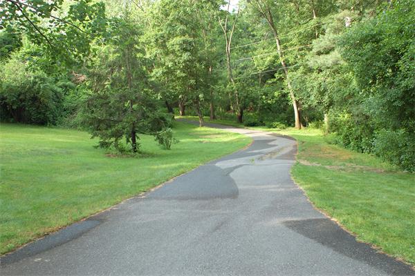 144 Spectacle Pond Road Littleton, MA 01460 - Photo 3 of 29