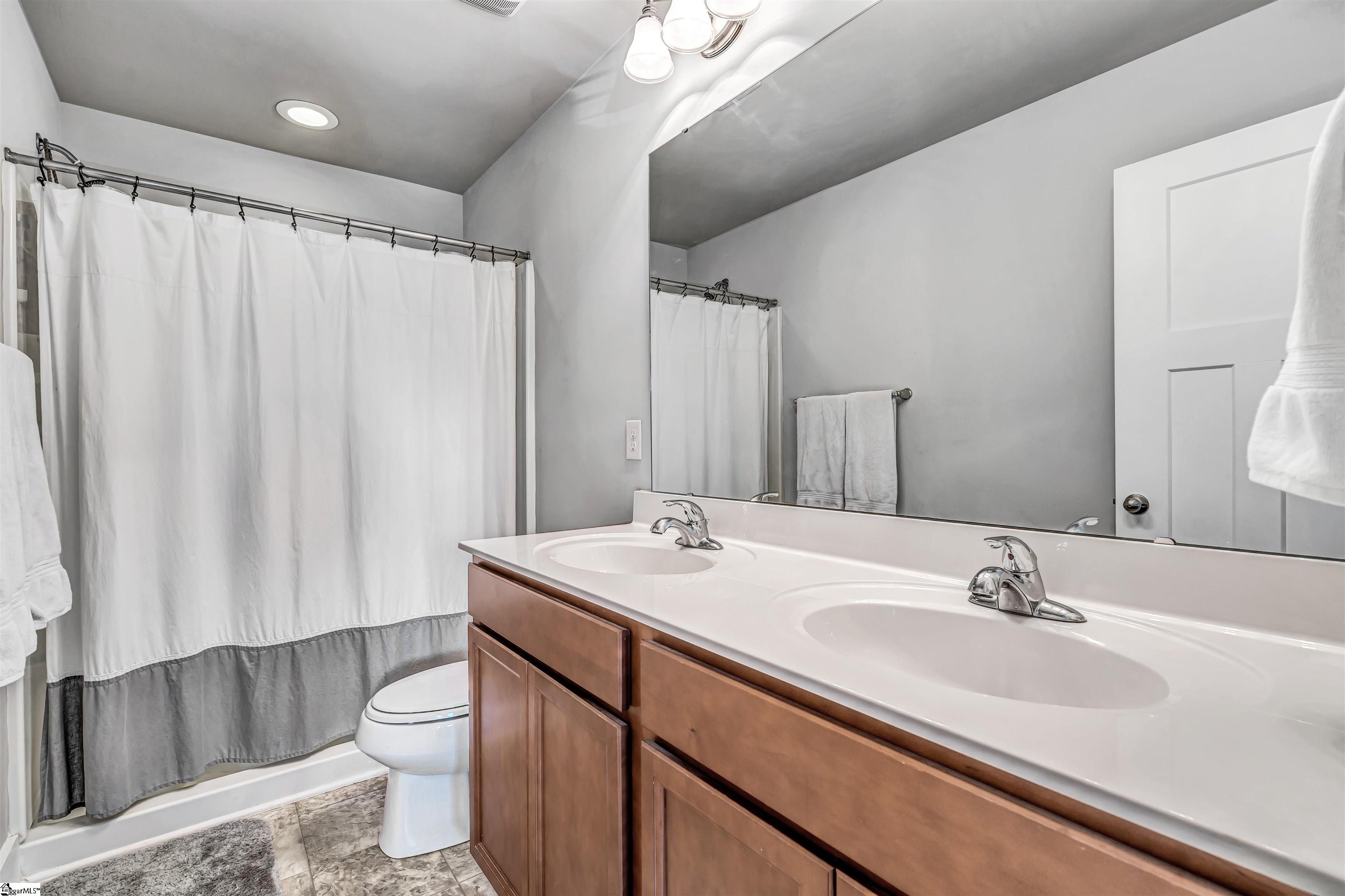 217 Meritage Street Greer, SC 29651 - Photo 23 of 36 Gallery Image 23