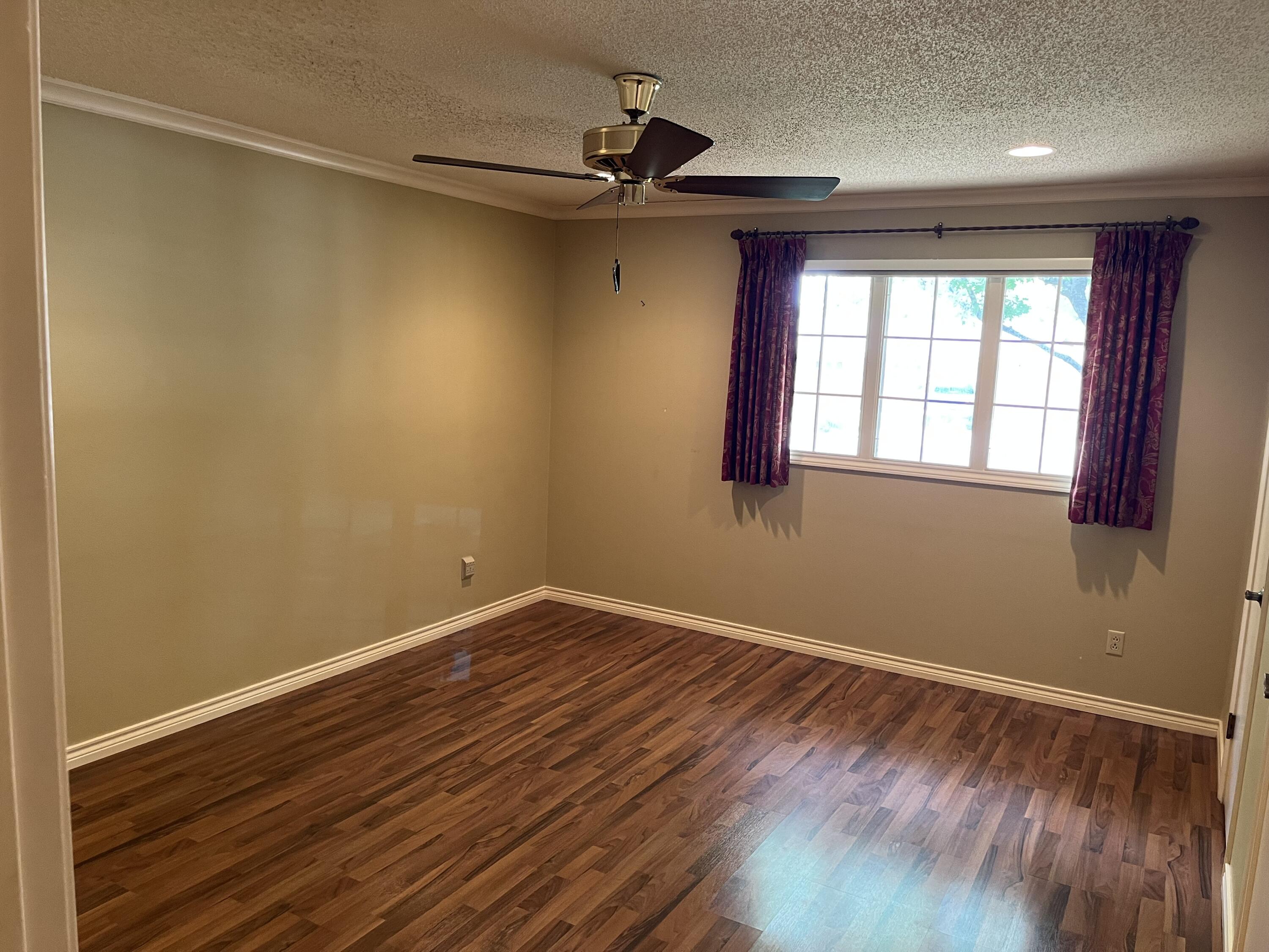 3702 69th Street Lubbock, TX 79413 - Photo 17 of 32 IMG_8643