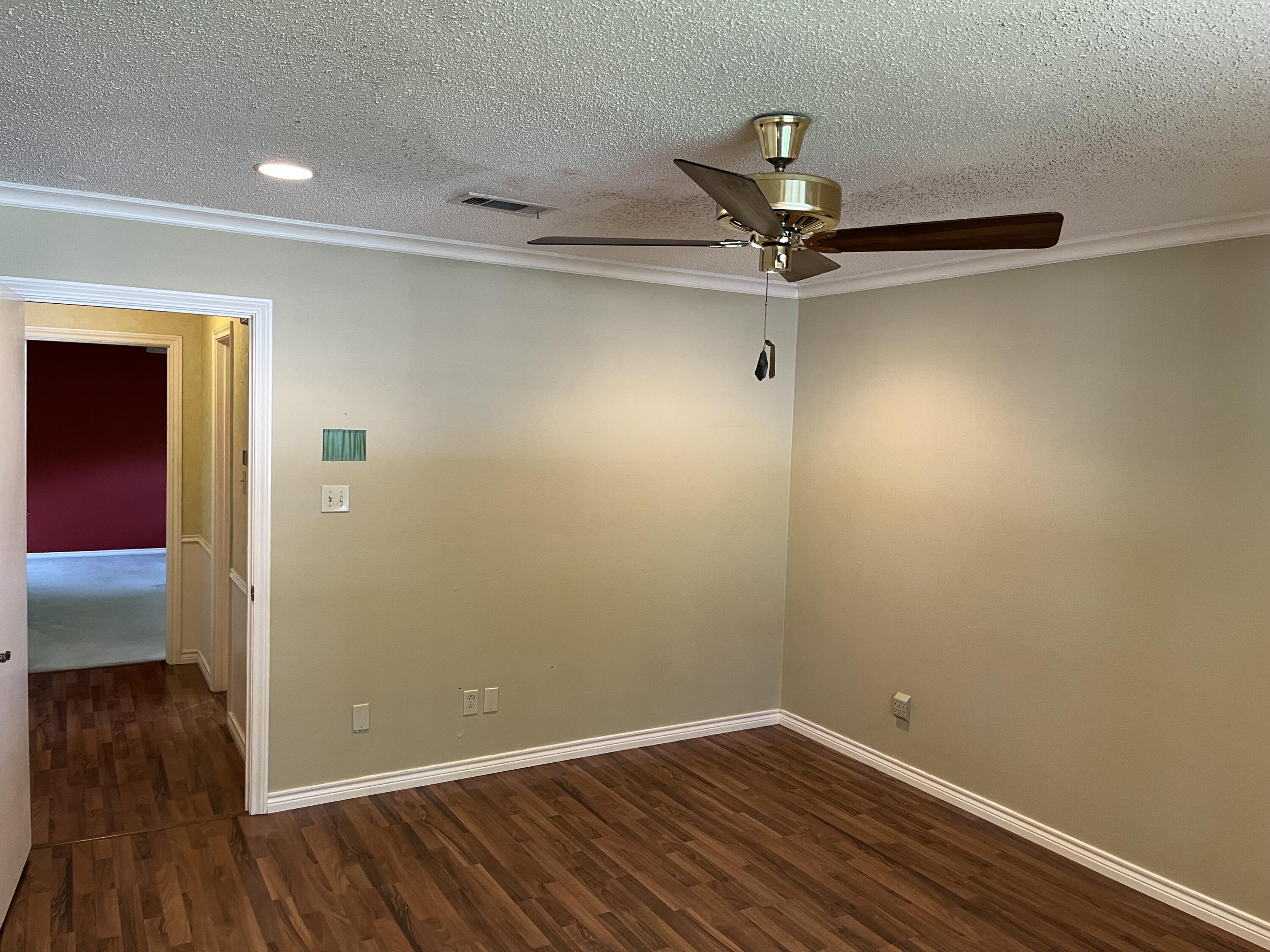 3702 69th Street Lubbock, TX 79413 - Photo 18 of 32 IMG_8646