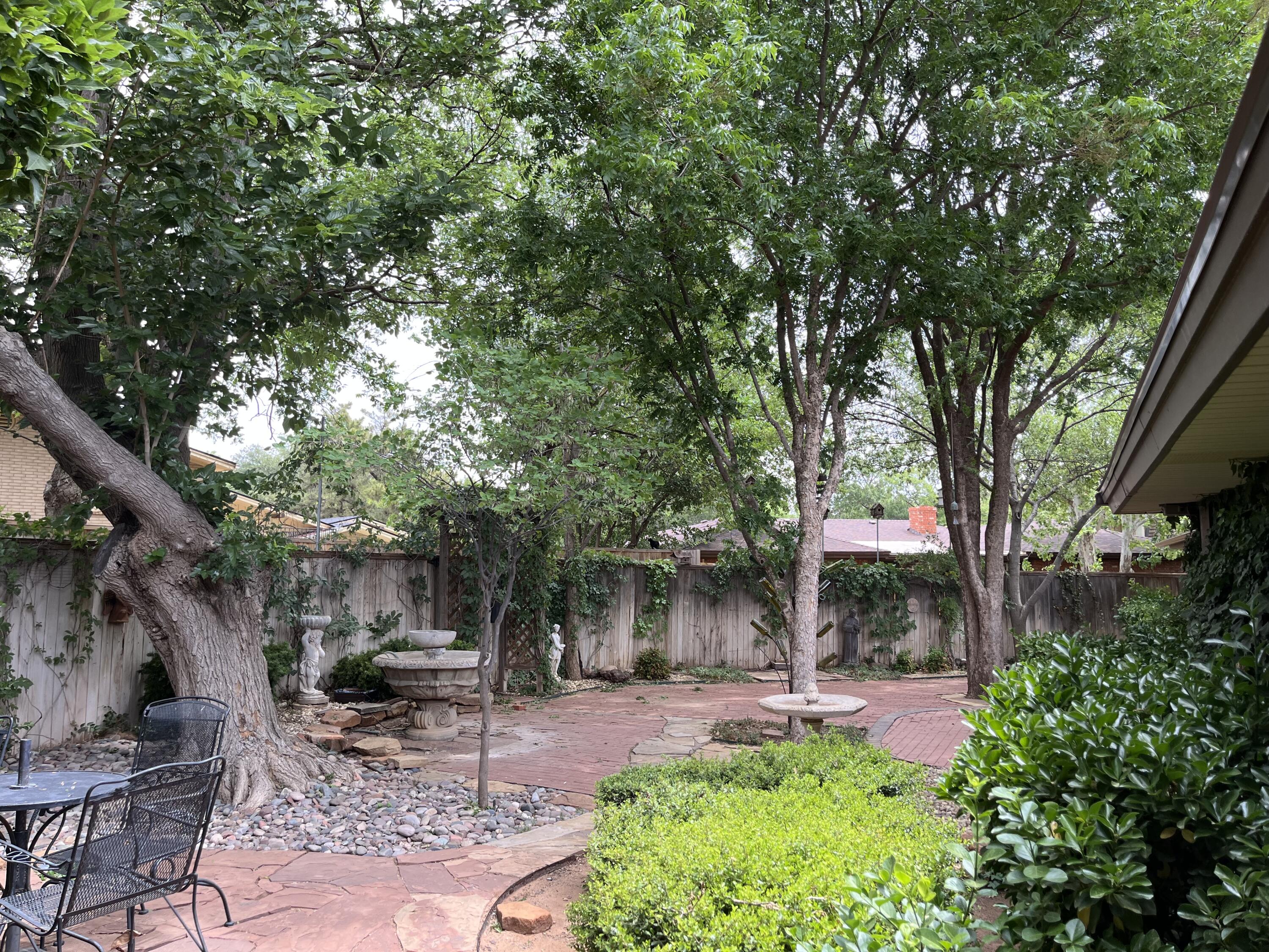 3702 69th Street Lubbock, TX 79413 - Photo 29 of 32 IMG_8660