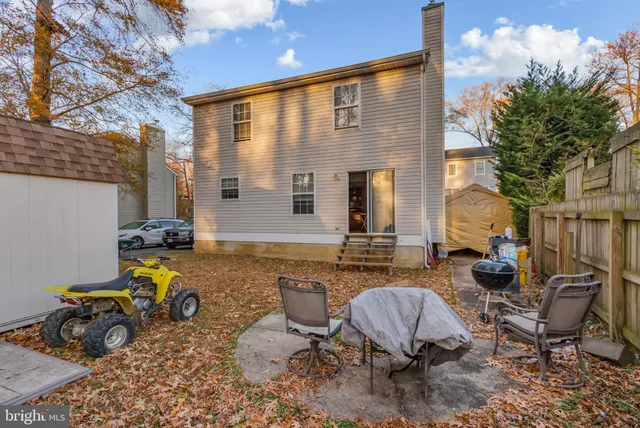 a bedroom with a bed and a cabinets
