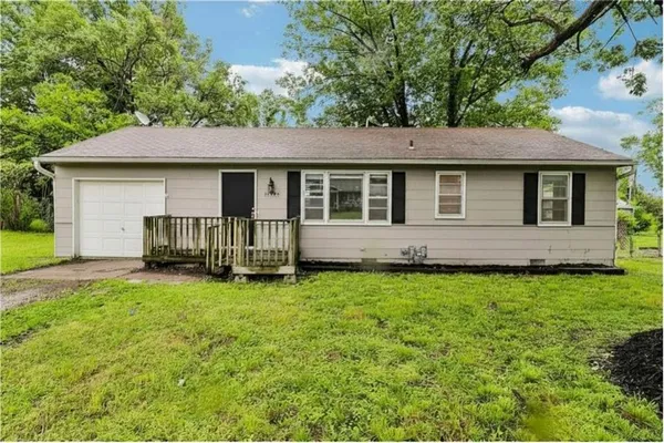 $159,000 | 11709 Lawndale Avenue, Kansas City, MO 64137